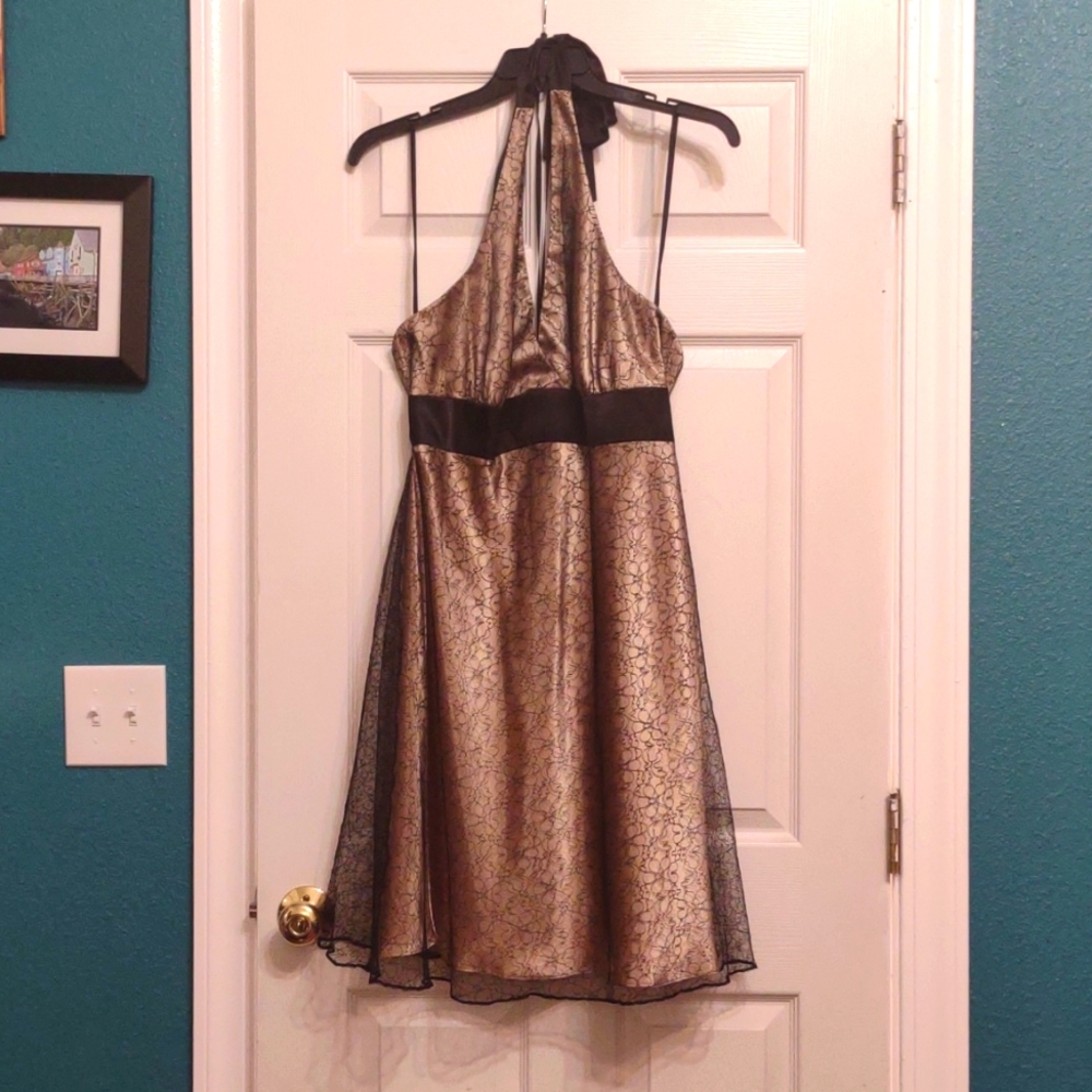 Jones Wear Halter Dress